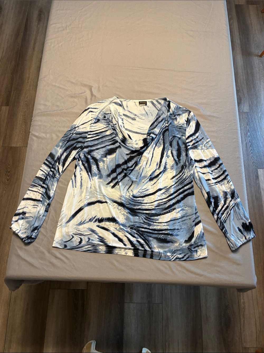Cowl-Neck Long-Sleeve Blouse in Navy and White Abstract Print